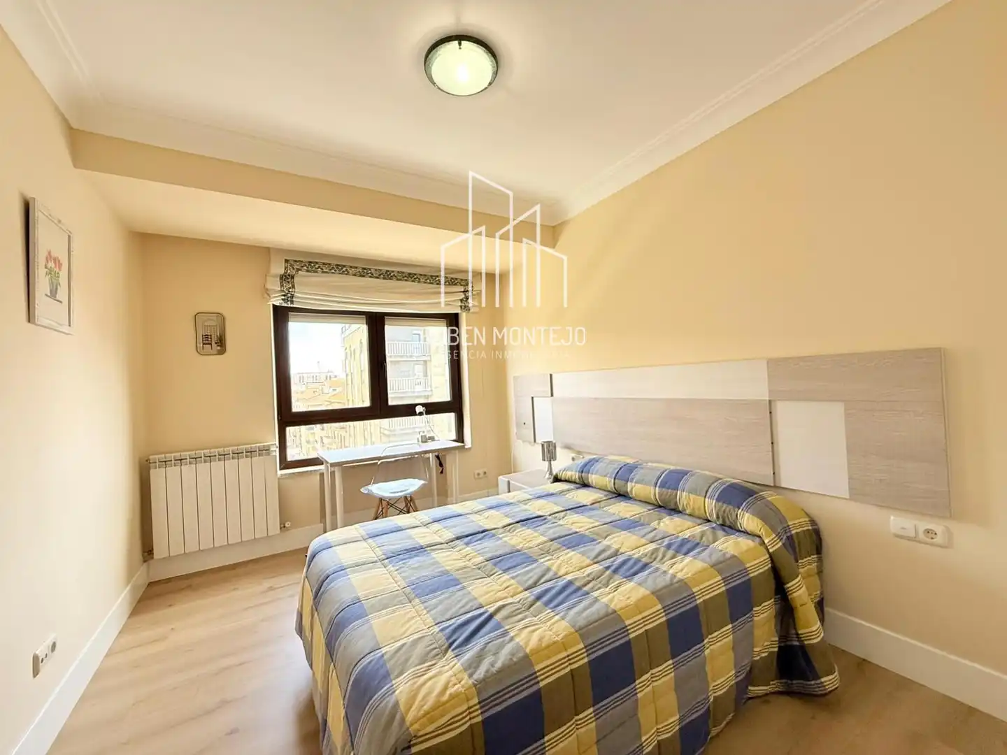 Schlafzimmer von Wohnung zur Miete in Salamanca mit Heizung, Parkett und Terrasse