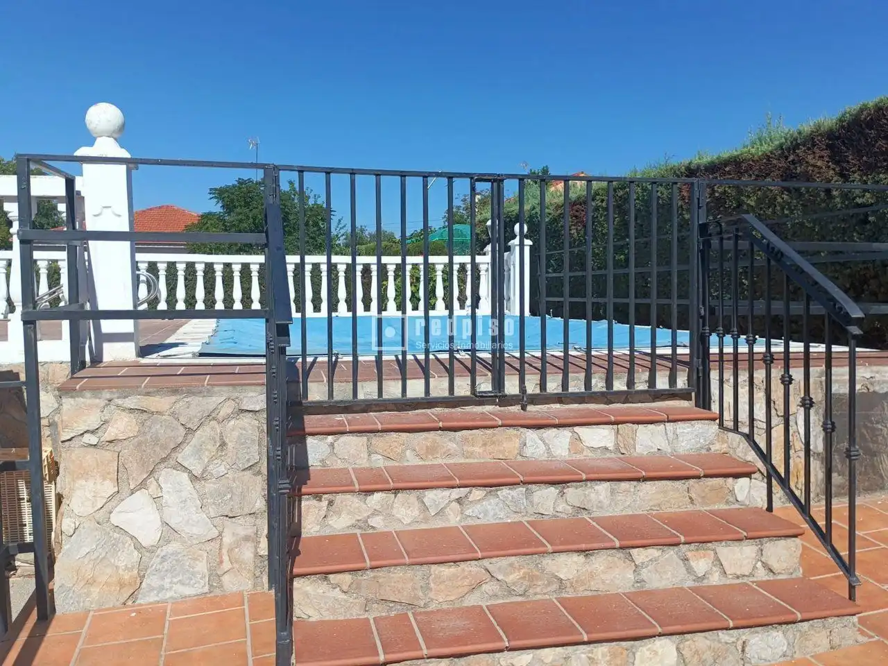 Piscina de Casa o chalet en venta en Cedillo del Condado con Calefacción, Jardín privado y Terraza
