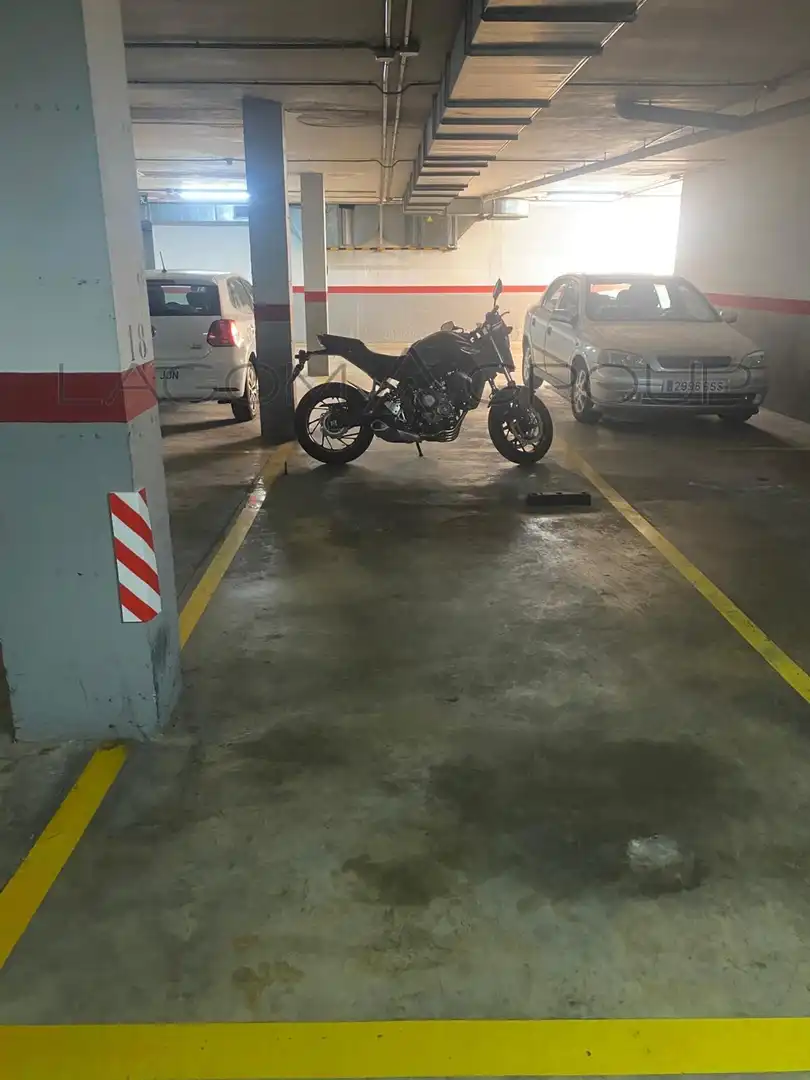 Aparcament de Dúplex en venda en Ripollet amb Calefacció