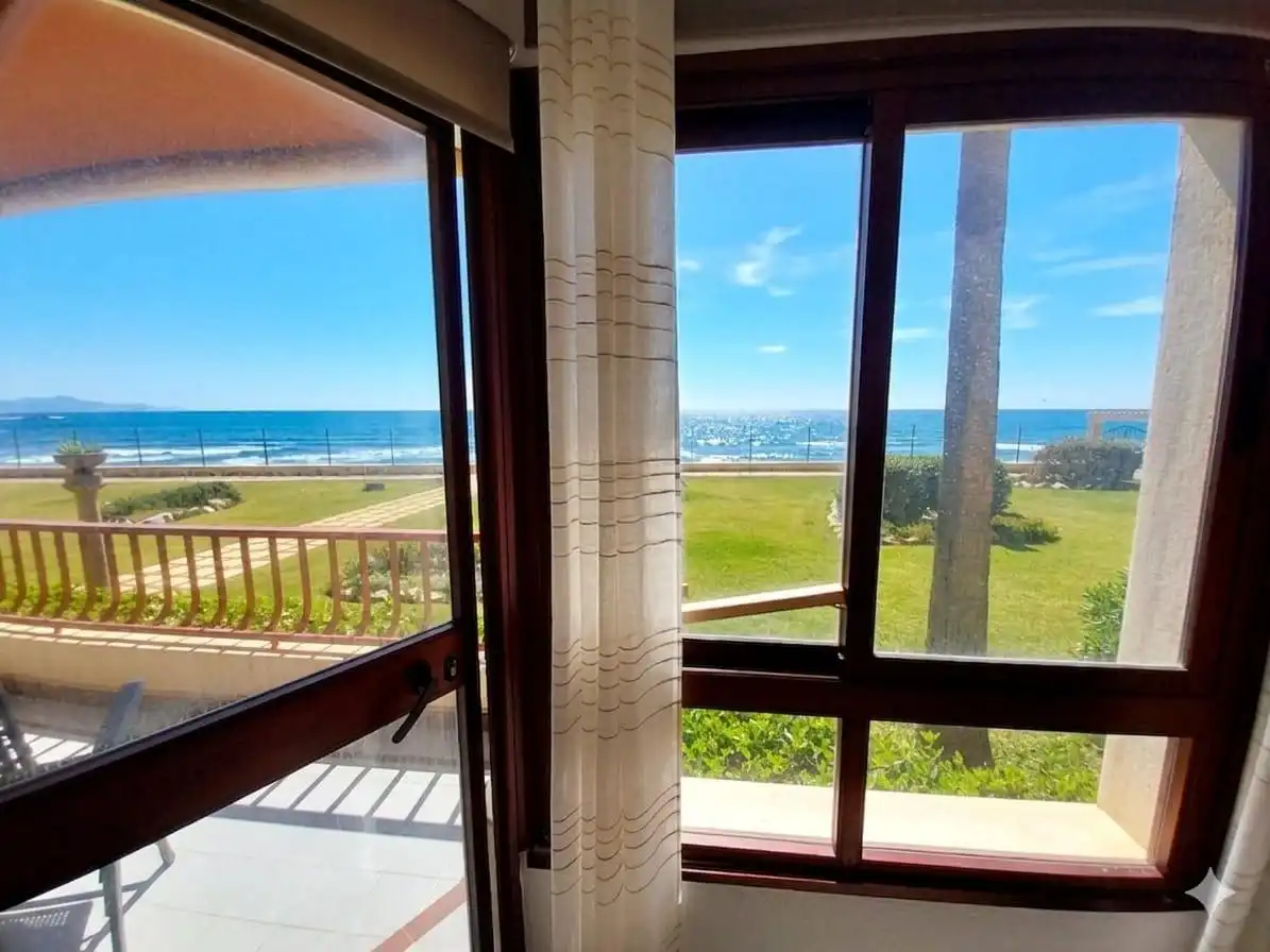 Dormitori de Apartament en venda en Mijas amb Aire condicionat, Calefacció i Terrassa