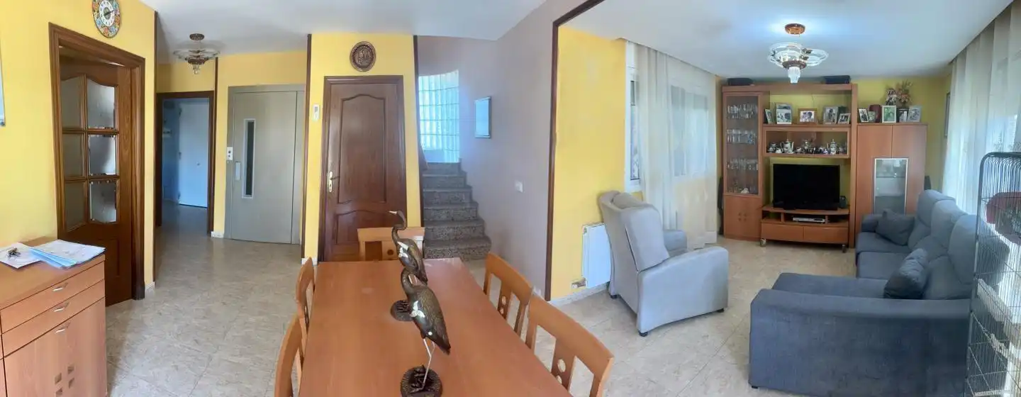 Comedor de Casa adosada en venta en Valls con Aire acondicionado, Calefacción y Jardín privado