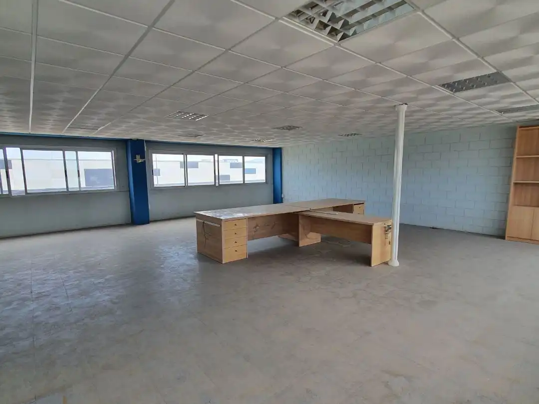 Ufficio in affitto a Avenida de Benieto 24