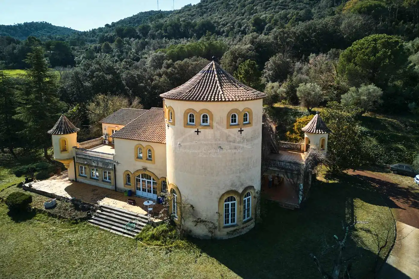 Vista exterior de Finca rústica en venta en Celrà con Calefacción, Jardín privado y Terraza