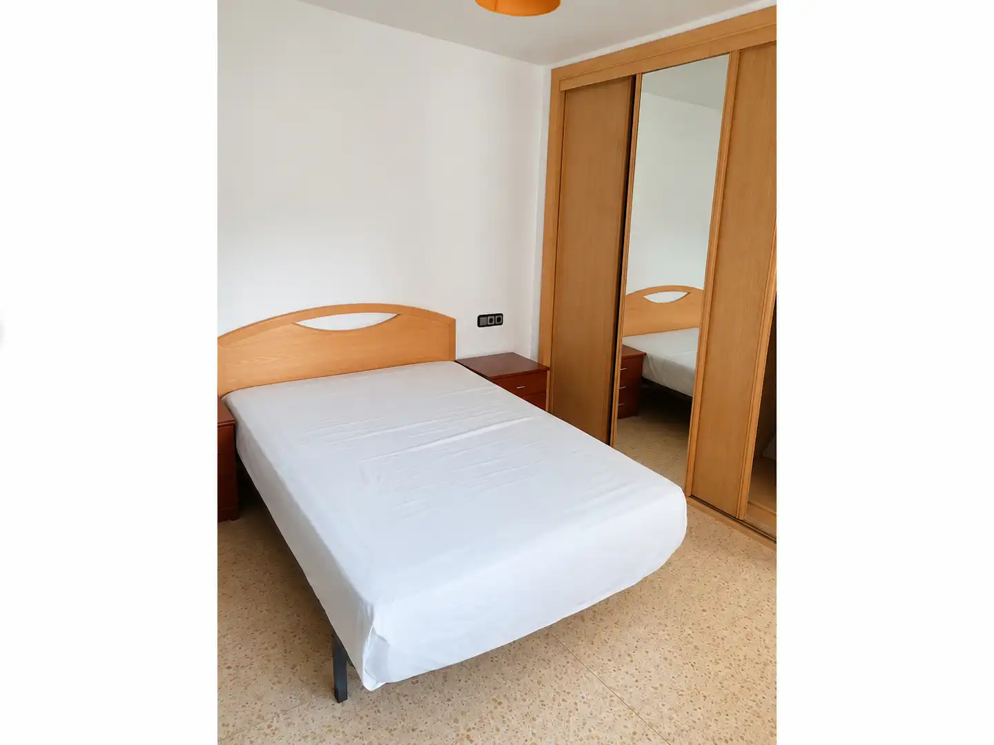Schlafzimmer von Wohnungen zur Miete in Alboraya mit Klimaanlage, Heizung und Möbliert