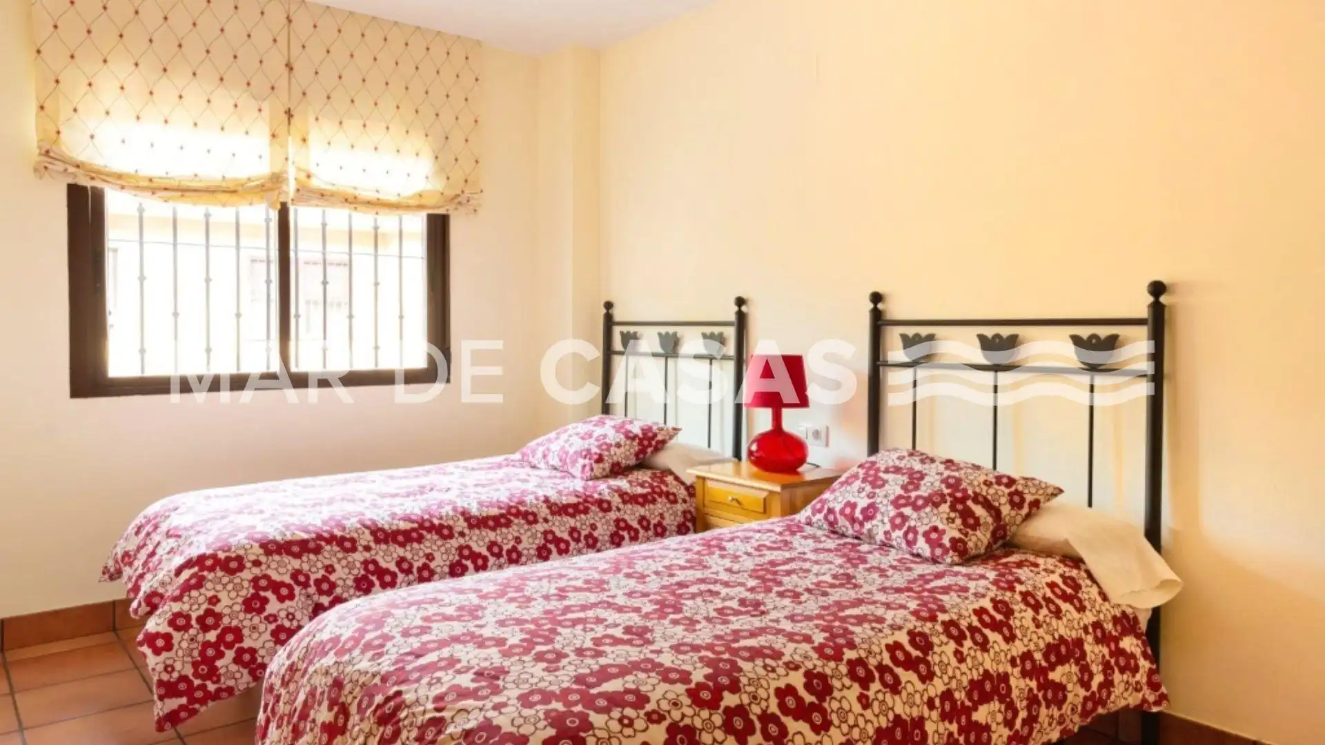 Dormitori de Casa adosada en venda en Sant Joan d'Alacant amb Aire condicionat, Calefacció i Jardí privat