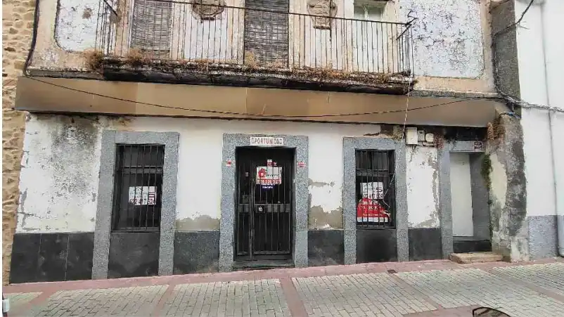 Außenansicht von Wohnung zum Verkauf in Ibahernando