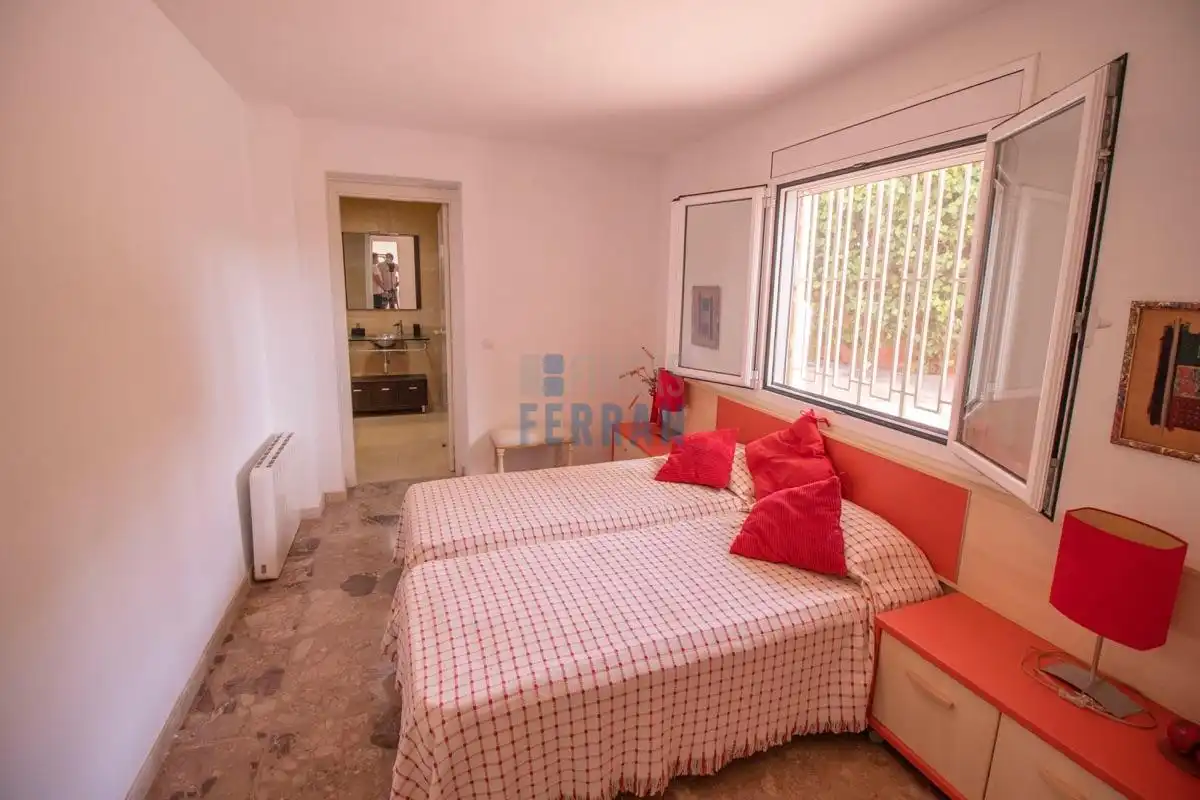 Bedroom of Houses for sale in El Vendrell  with Air Conditioner, Heating and Terrace