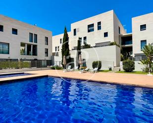 Vista exterior de Dúplex en venda en  Palma de Mallorca amb Aire condicionat, Jardí privat i Terrassa