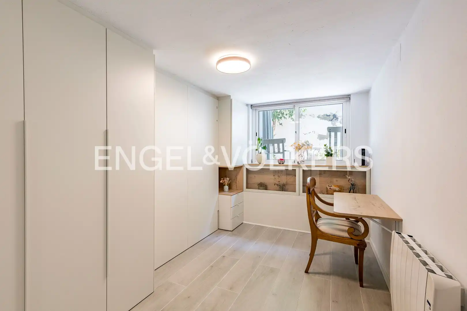 Bedroom of Flat for sale in Barcelona  with Heating and Parquet flooring