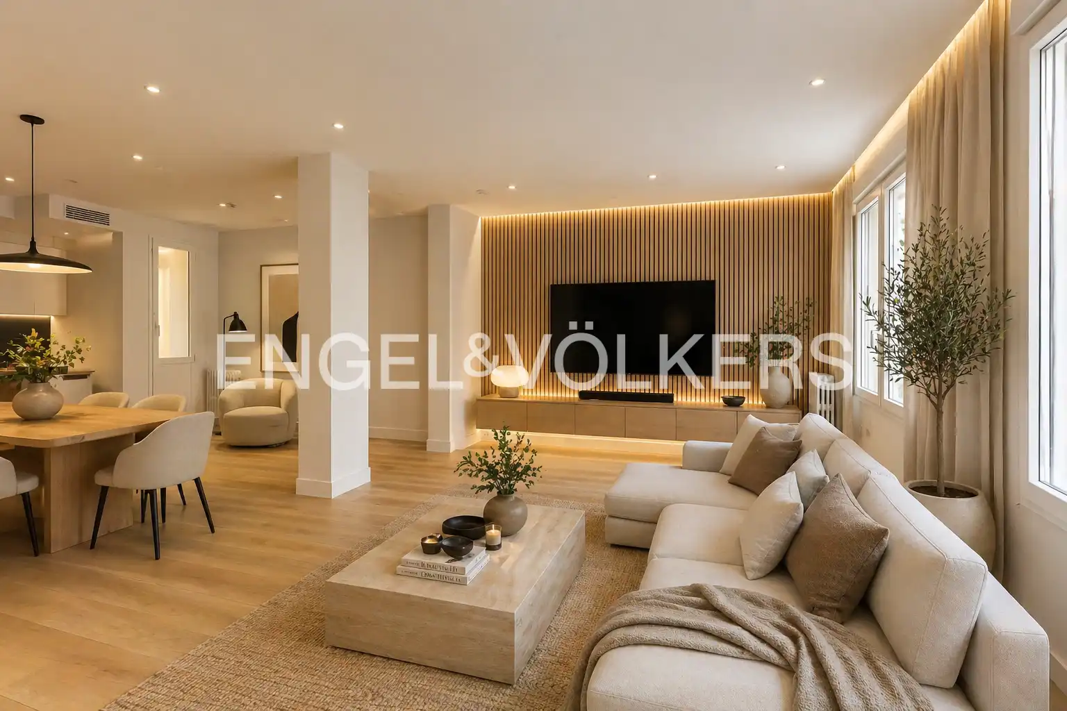 Living room of Flat for sale in  Madrid Capital  with Air Conditioner and Heating