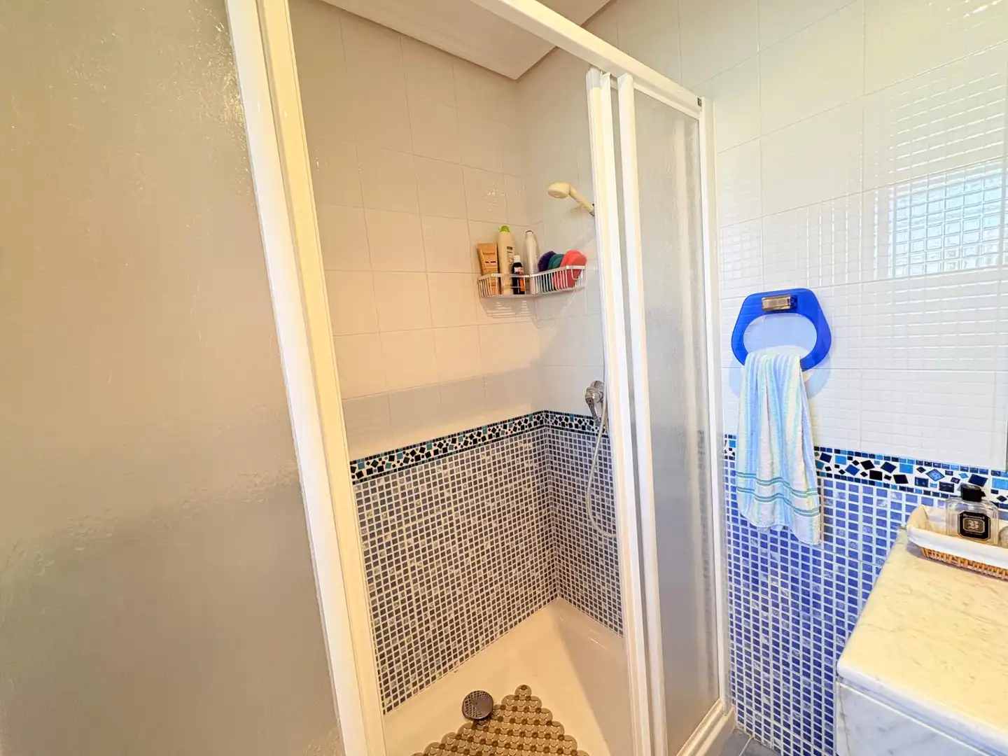 Baño de Casa o chalet en venta en Ponferrada con Calefacción, Jardín privado y Terraza