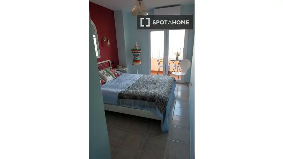 Flat for rent in Port Saplaya