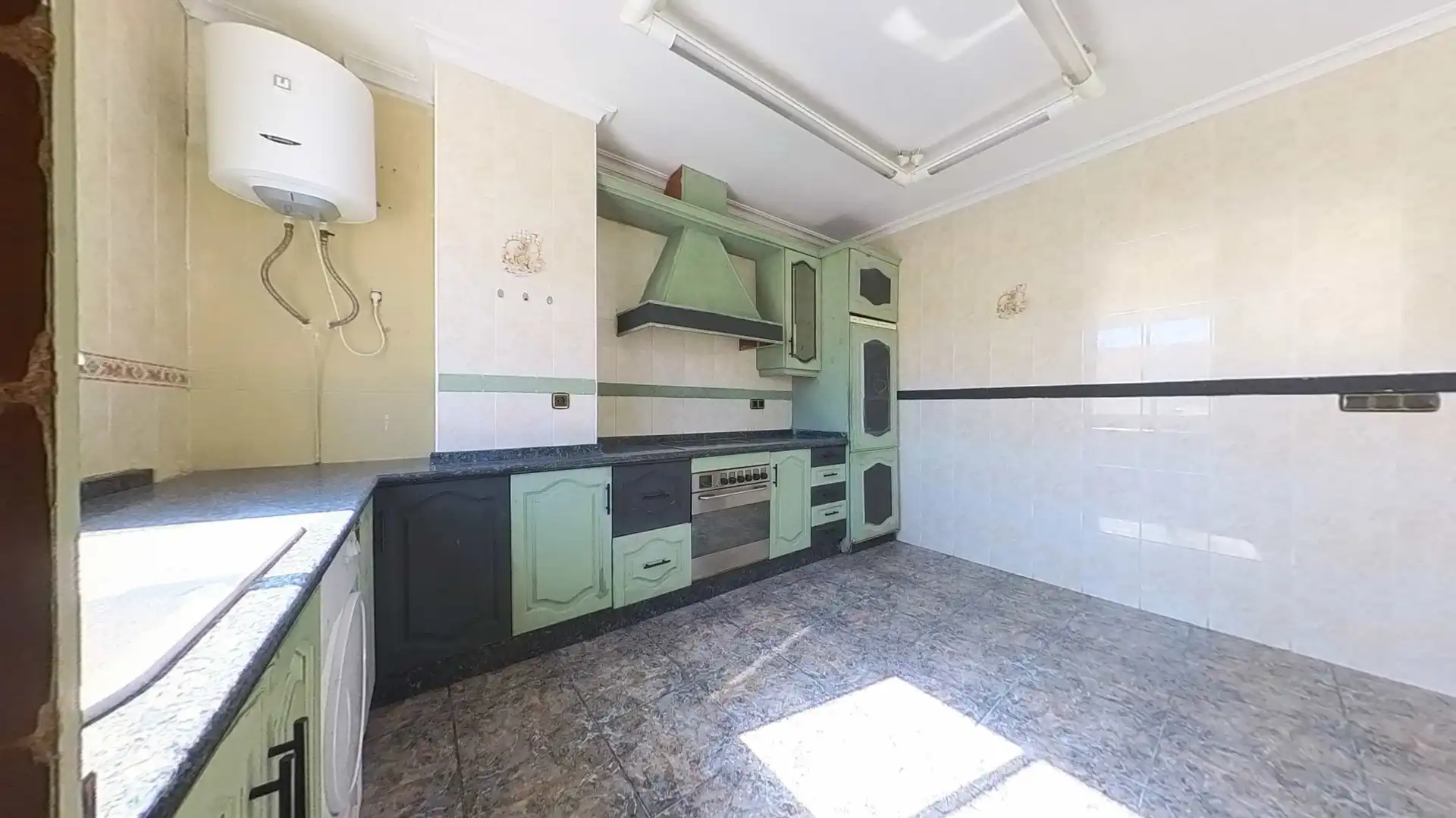 Cuina de Apartament en venda en Orihuela amb Balcó
