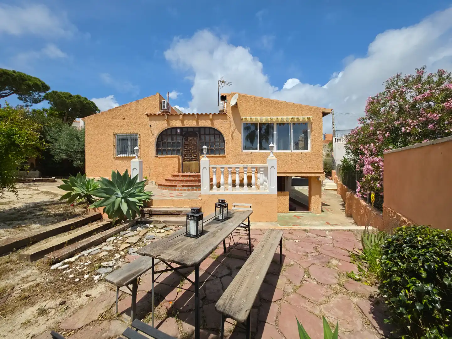 Exterior view of Houses for sale in El Campello  with Air Conditioner, Heating and Private garden