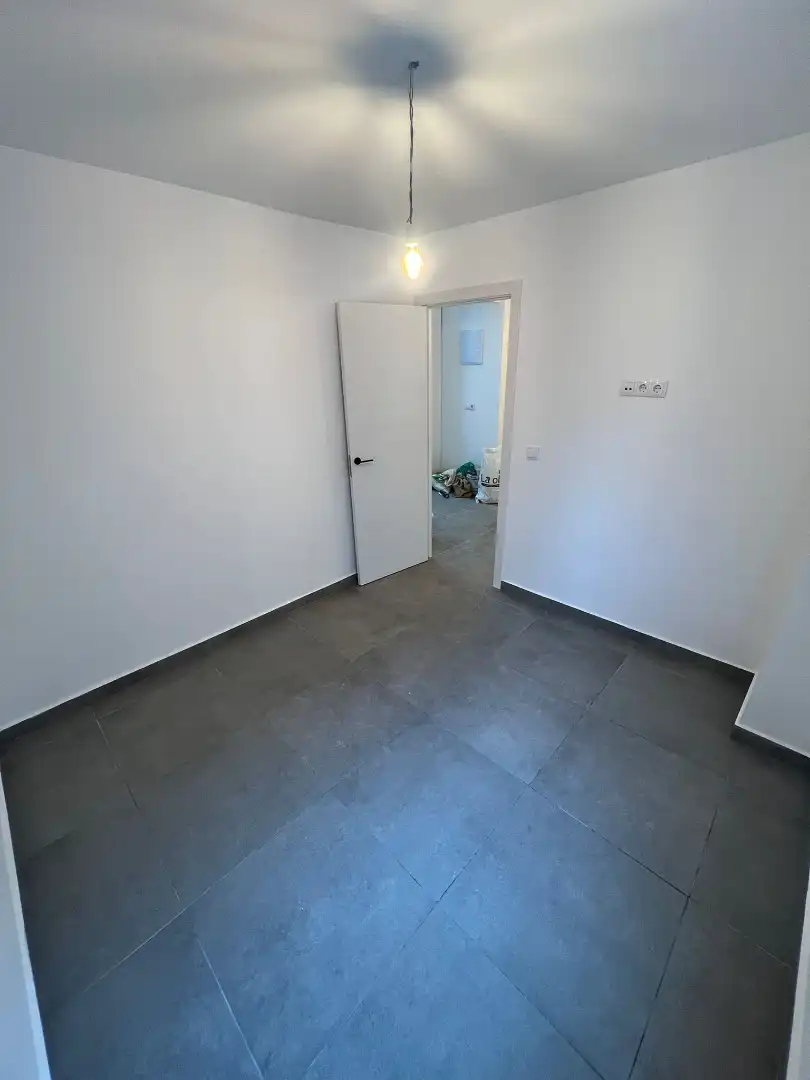 Commercial properties for sale in Parla