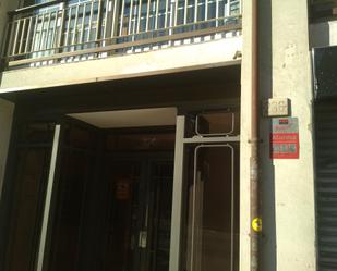 Exterior view of Flat for sale in L'Hospitalet de Llobregat  with Parquet flooring