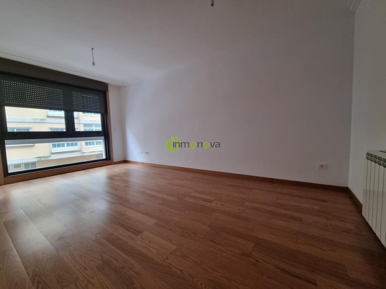 Habitación de Piso en venta en Cangas  con Calefacción y Trastero