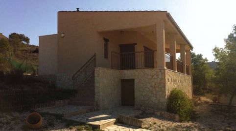 Foto 2 de Finca rústica en venda a Petrer, Alicante