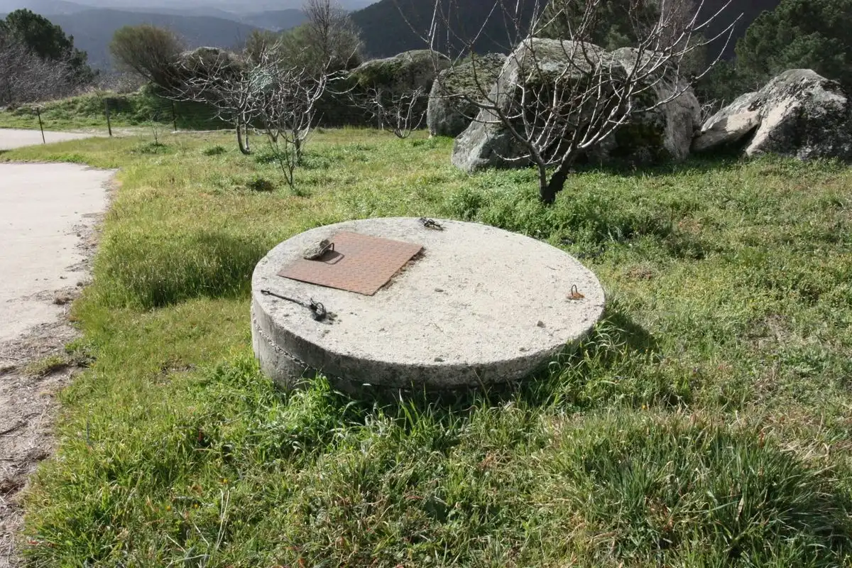 Garten von Residential zum Verkauf in El Hornillo 