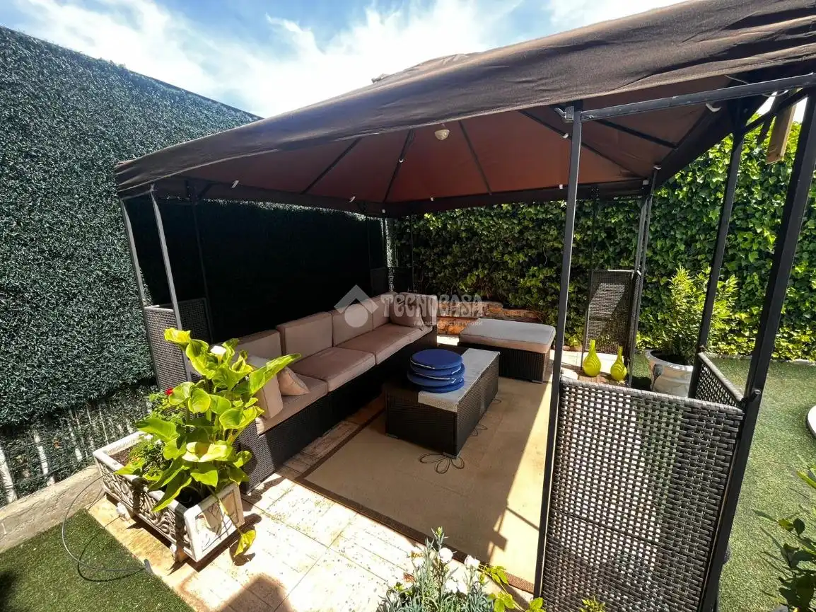 Terrace of Detached homes for sale in Madrid  with Air Conditioner, Heating and Private garden