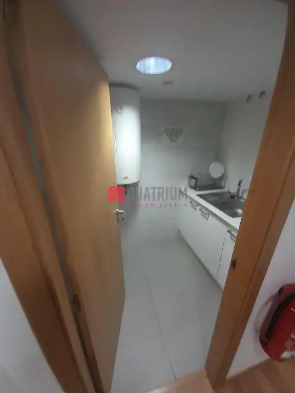 Gewerbefläche zum Verkauf in Feliciano Barrera Fernández, imagen 18