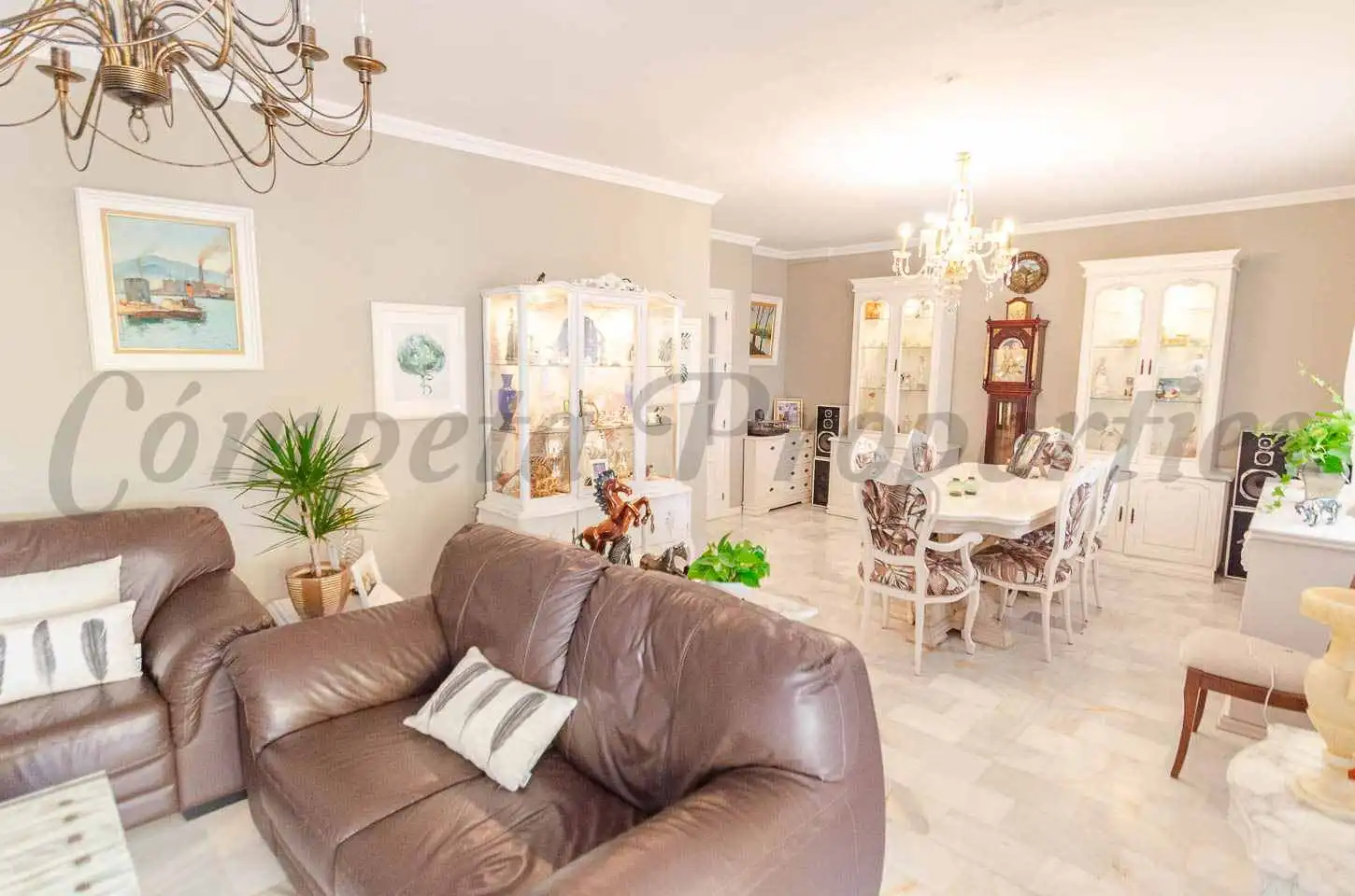 Sala de estar de Piso en venta en Cómpeta con Terraza y Amueblado
