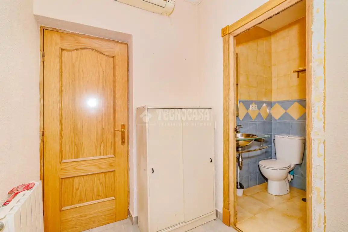 Badezimmer von Wohnung zum Verkauf in Granada