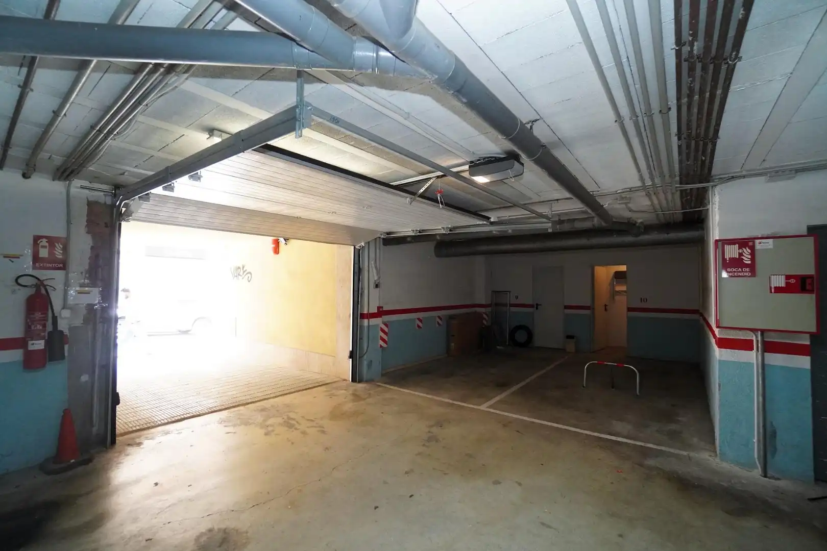 Parking de Piso en venta en Torredembarra con Aire acondicionado, Calefacción y Terraza
