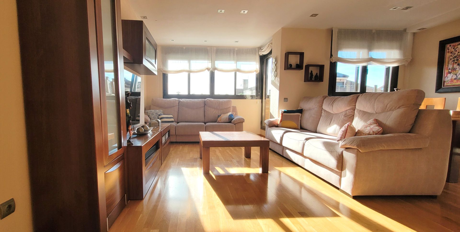 Sala d'estar de Àtic en venda en Rivas-Vaciamadrid amb Aire condicionat, Calefacció i Terrassa