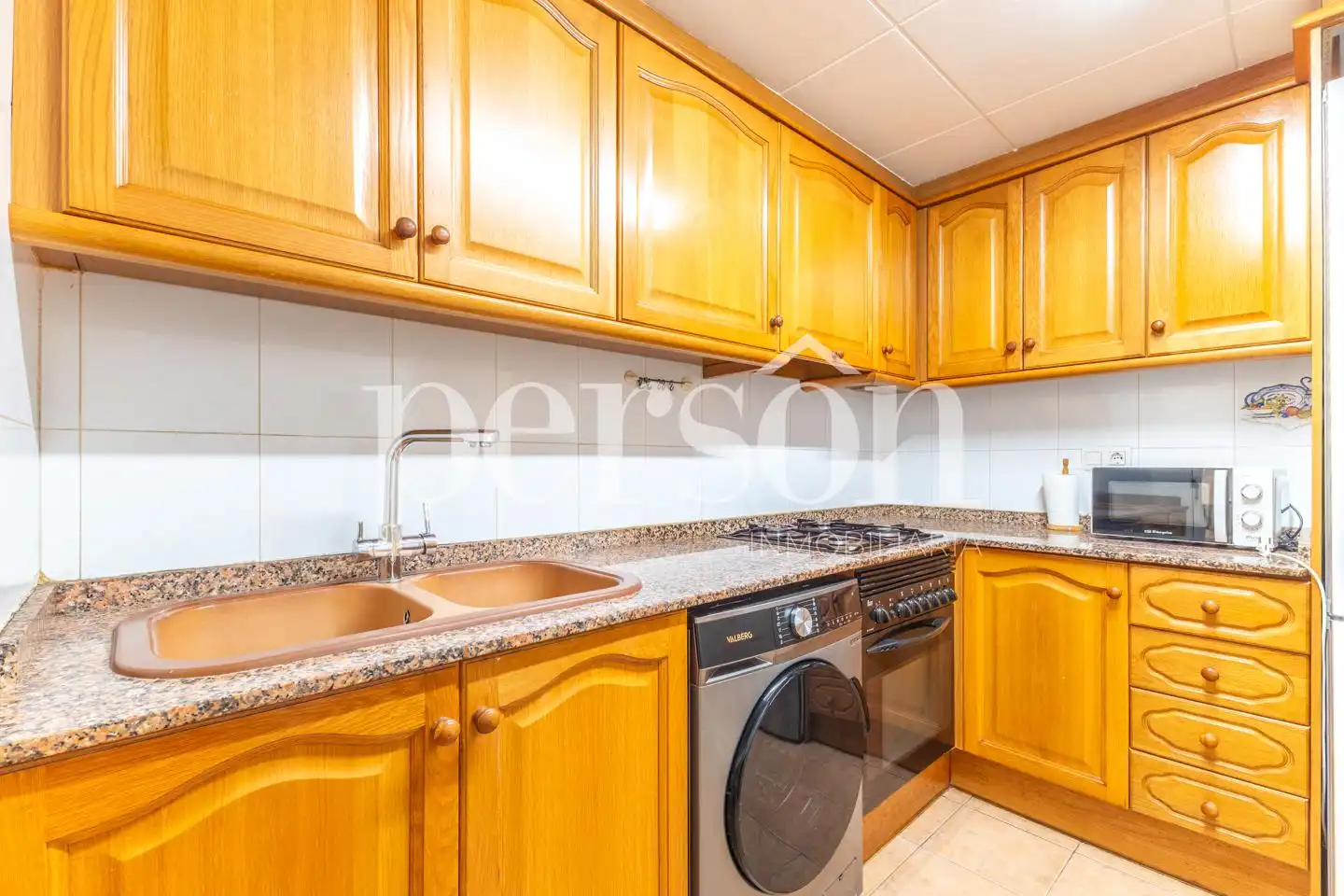 Flat for rent in Calle del Maestro Atanasio Garcia Zapater, Benetússer