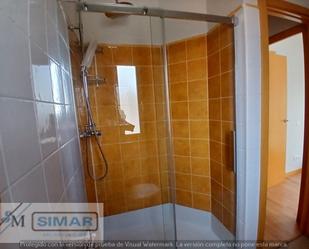 Bany de Apartament de lloguer en  Toledo Capital amb Aire condicionat, Calefacció i Parquet