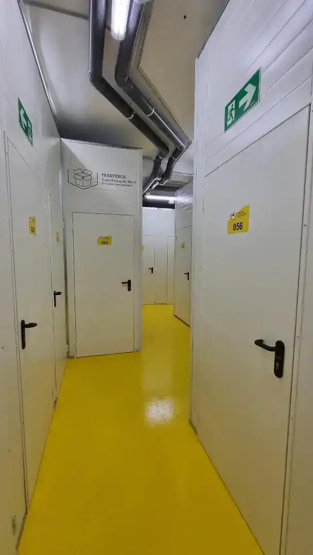 Storage room for rent in Macarena