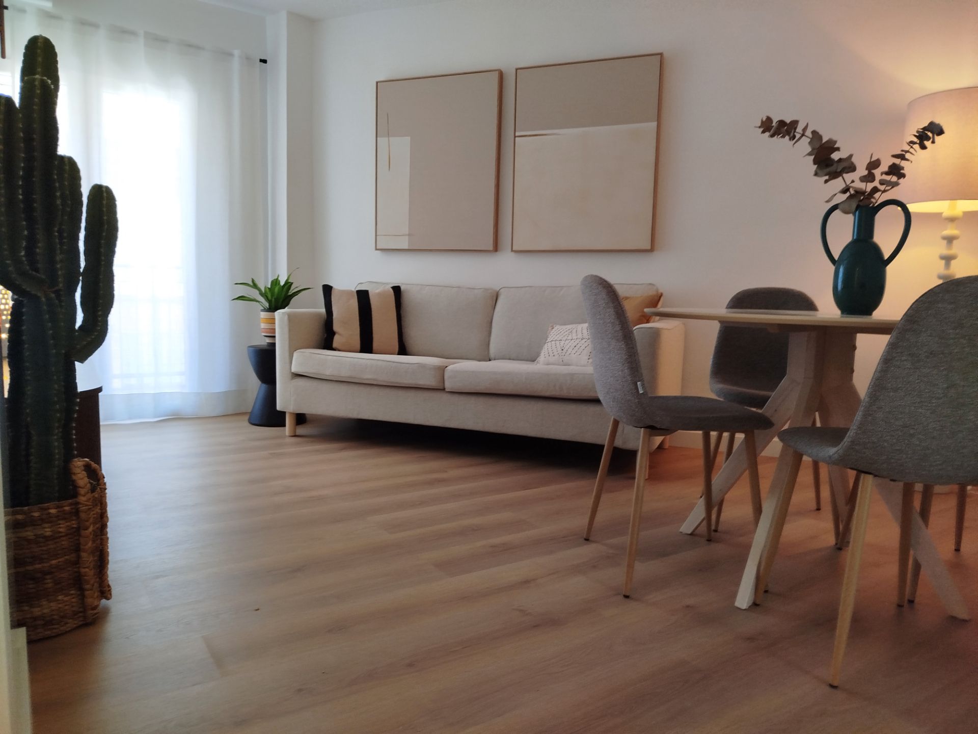 Living room of Flat for sale in  Madrid Capital  with Air Conditioner, Heating and Terrace