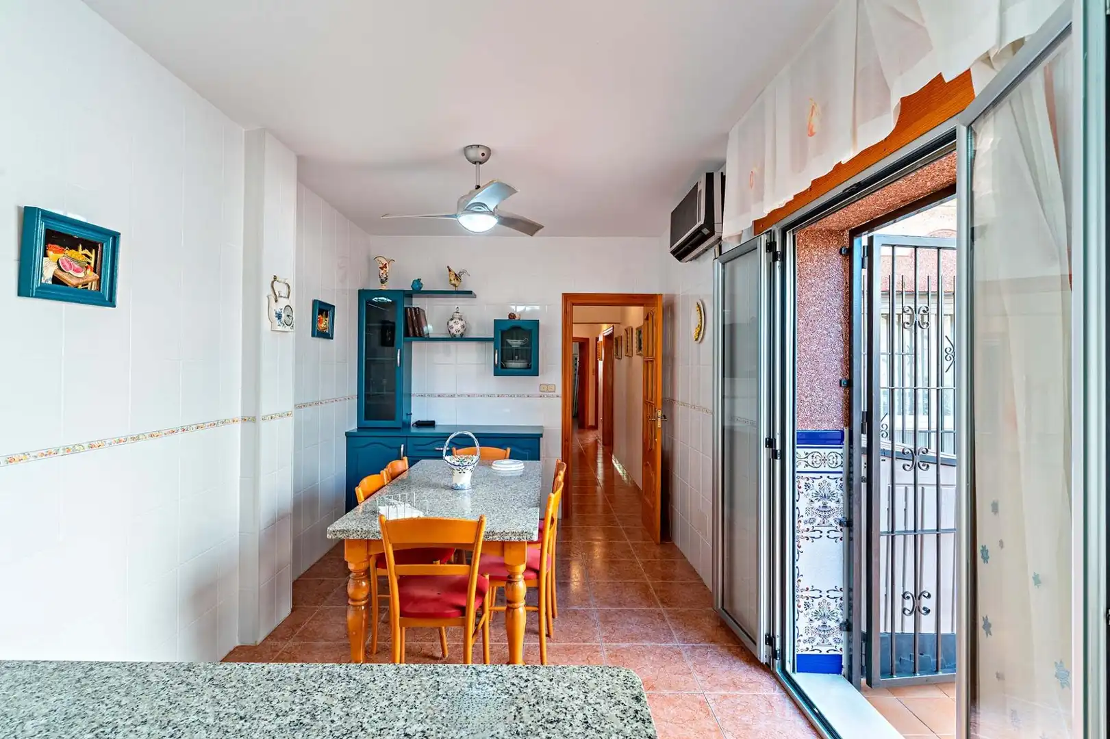 Cuina de Casa o xalet en venda en El Ejido amb Terrassa, Moblat i Balcó