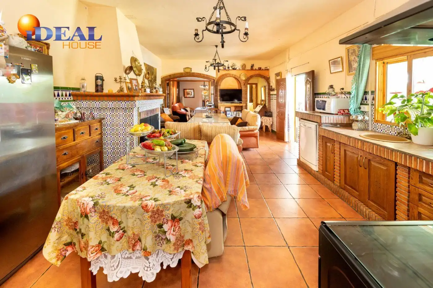 Comedor de Finca rústica en venta en Alhama de Granada con Aire acondicionado, Jardín privado y Terraza