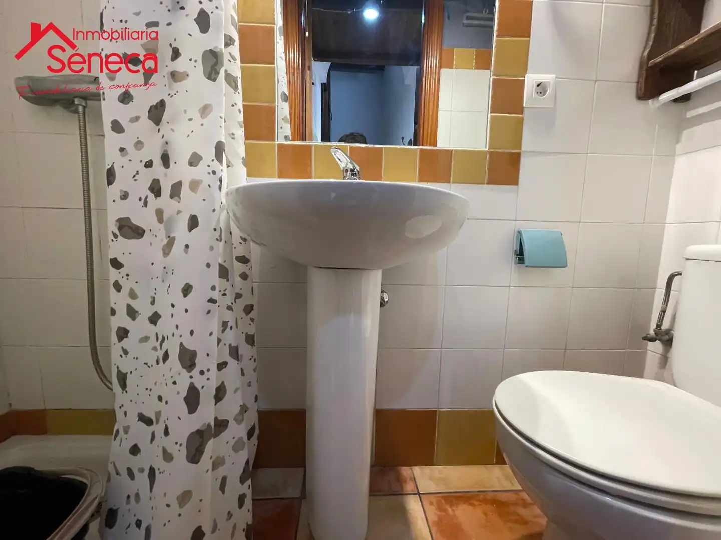 Baño de Piso en venta en Córdoba con Aire acondicionado, Calefacción y Amueblado