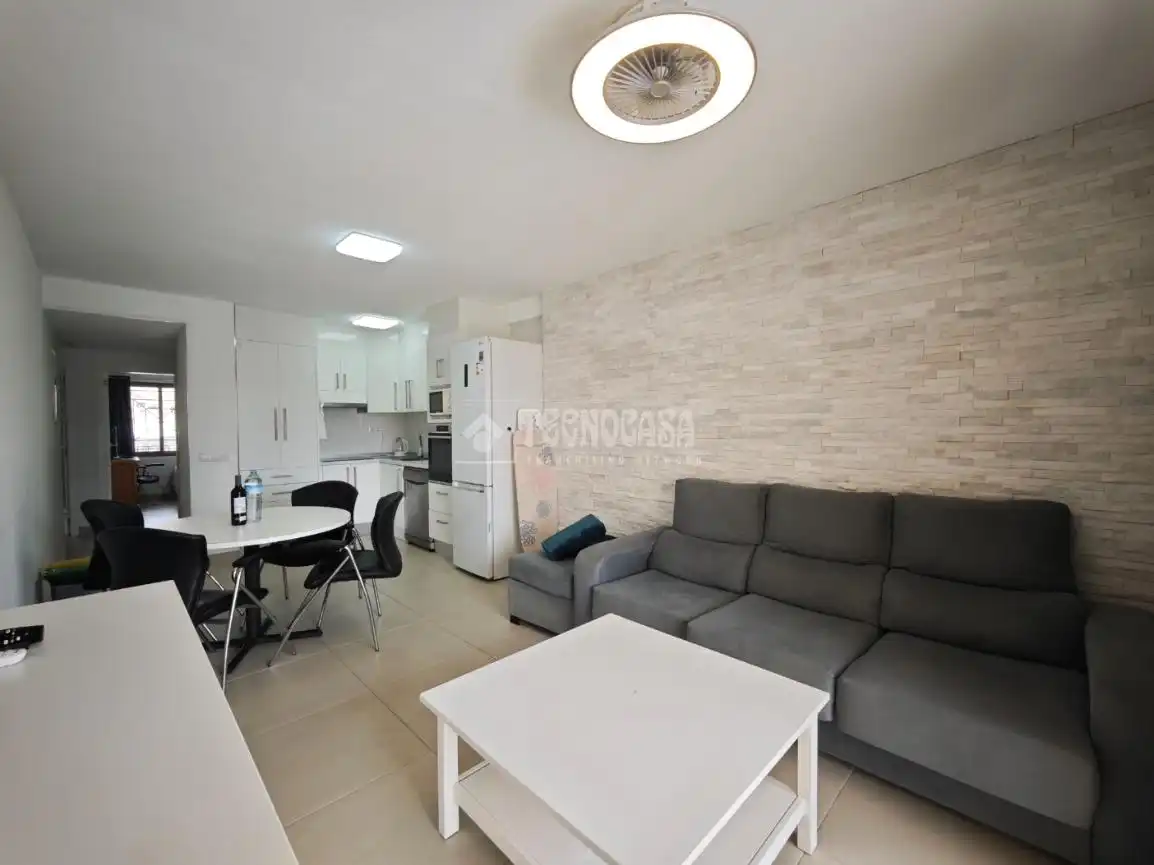 Sala d'estar de Dúplex en venda en Arona amb Aire condicionat