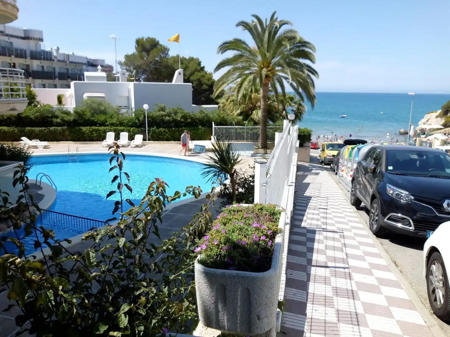 Schwimmbecken von Wohnung zum Verkauf in Salou mit Klimaanlage, Möbliert und Ofen