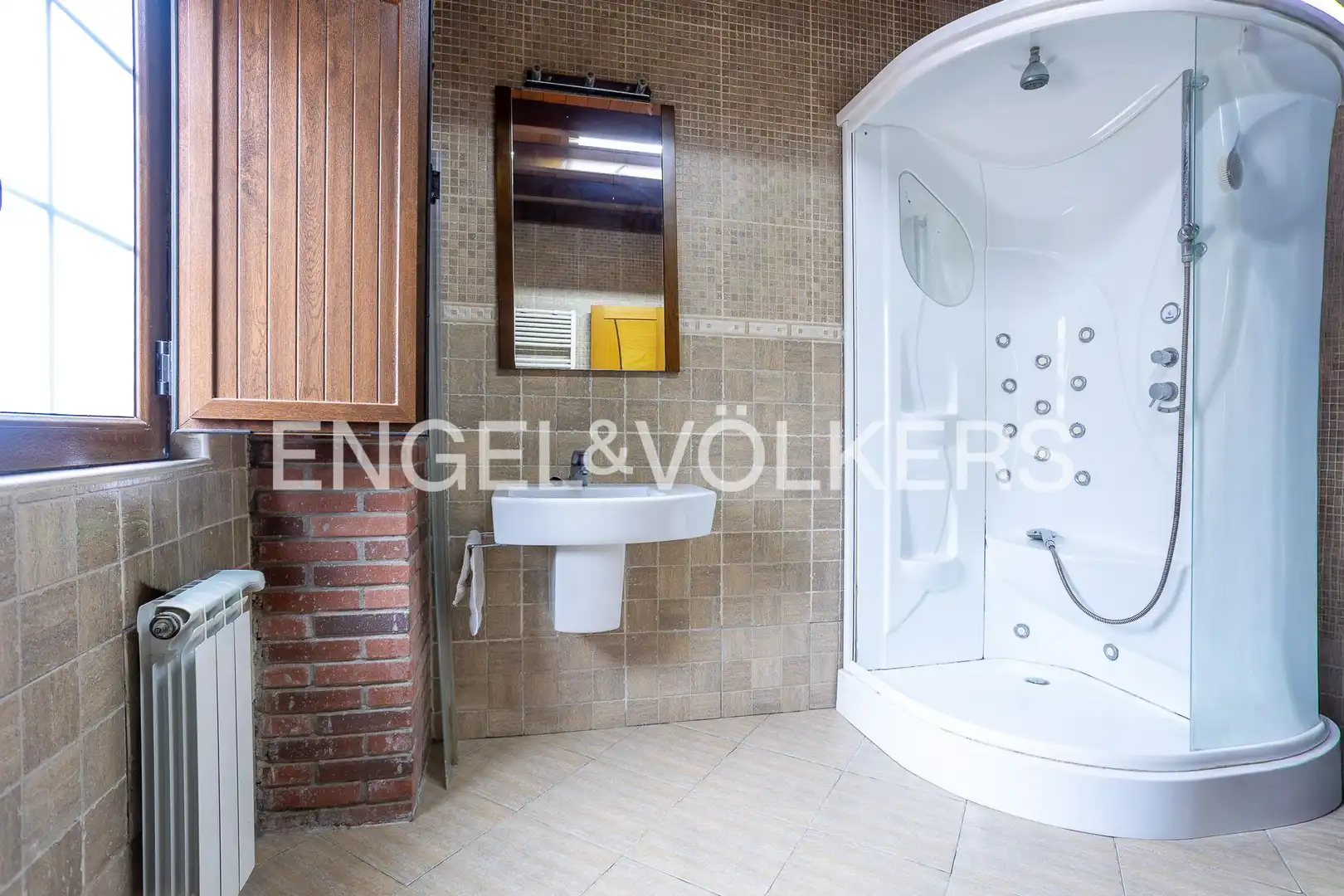 Baño de Casa o chalet en venta en Marina de Cudeyo con Calefacción y Jardín privado