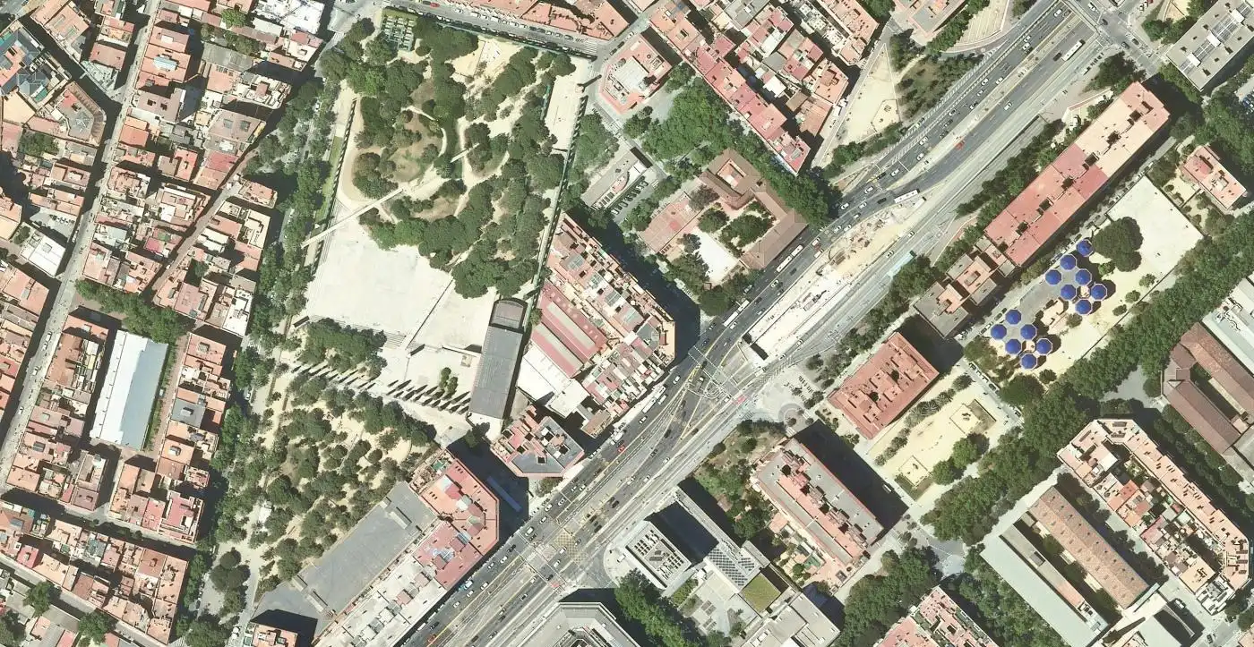 Vista exterior de Pis en venda en Sant Martí