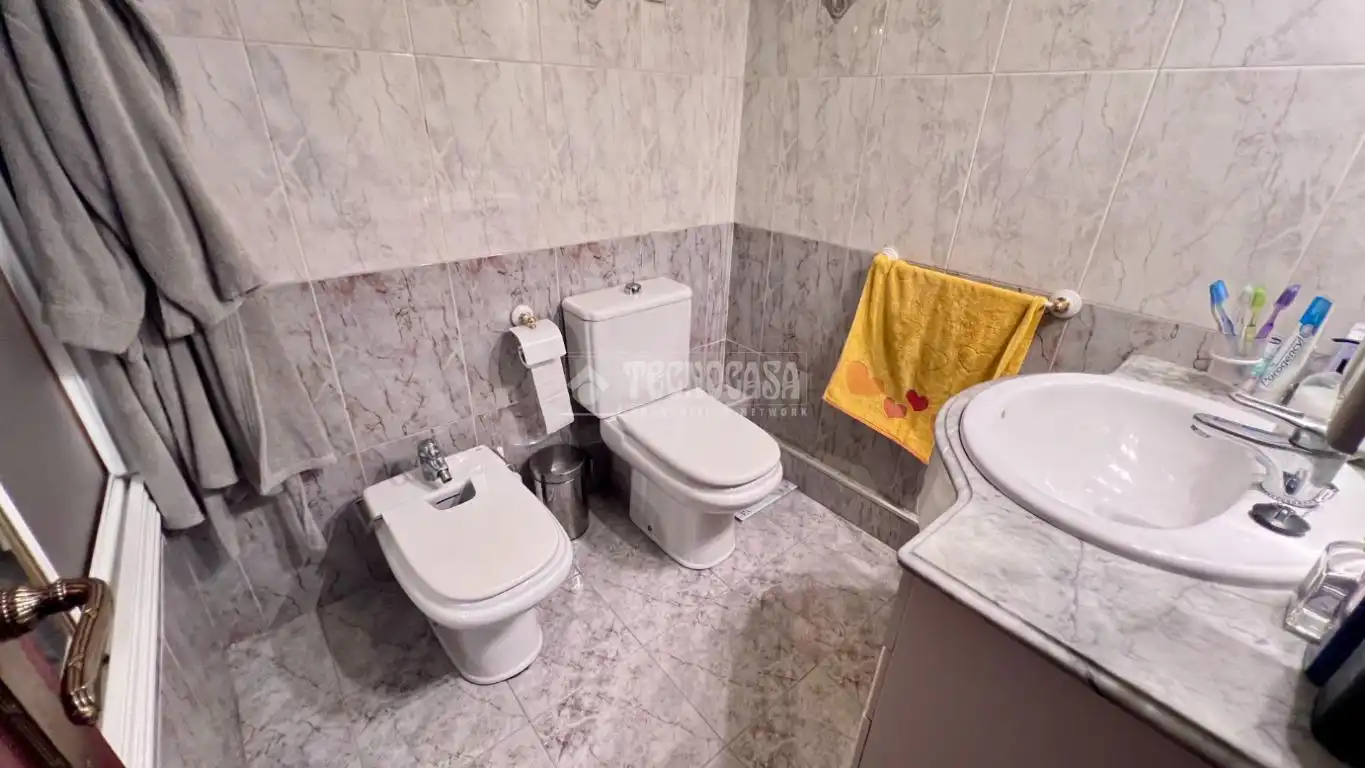 Baño de Piso en venta en Alcalá de Henares