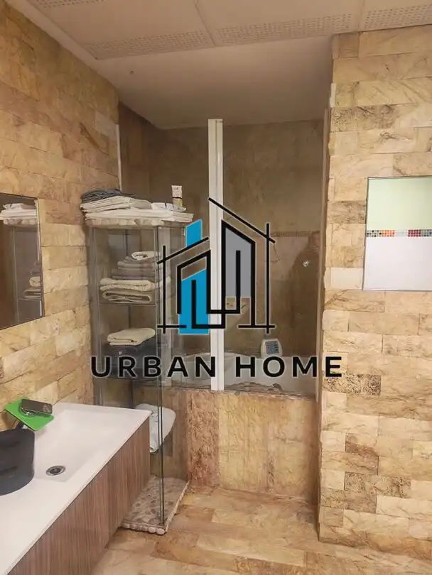 Bathroom of Flat for sale in León Capital   with Heating and Terrace