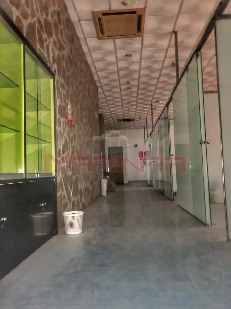 Commercial properties for sale in Aranjuez  with Air Conditioner