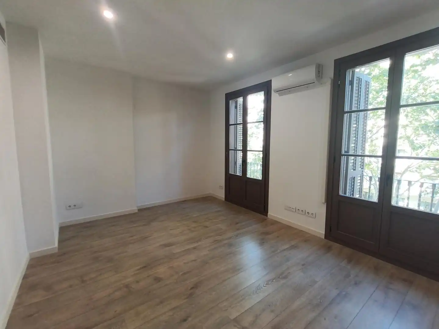 Apartament amb terrassa en venda a Eixample, imagen 2