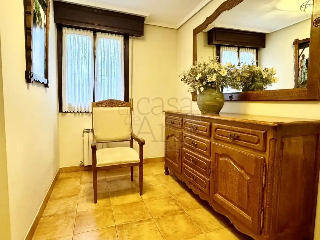 Casa o xalet en venda en Lemoa amb Calefacció, Jardí privat i Moblat