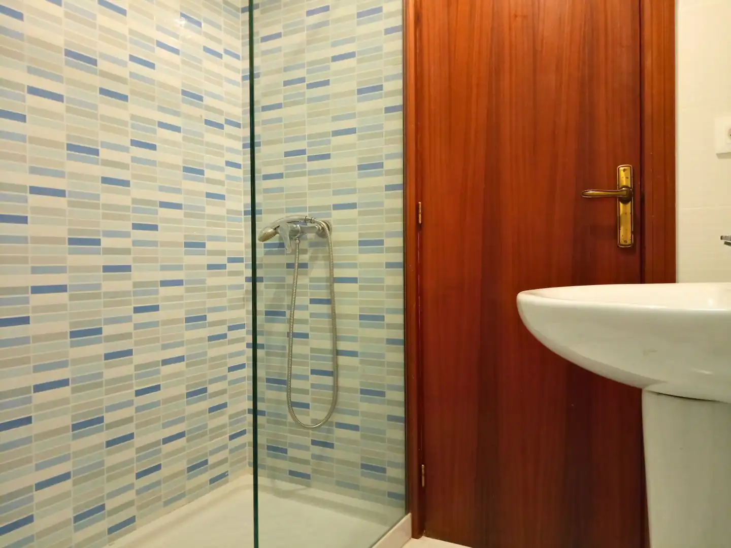 Baño de Casa adosada en venta en Los Alcázares con Terraza, Trastero y Amueblado