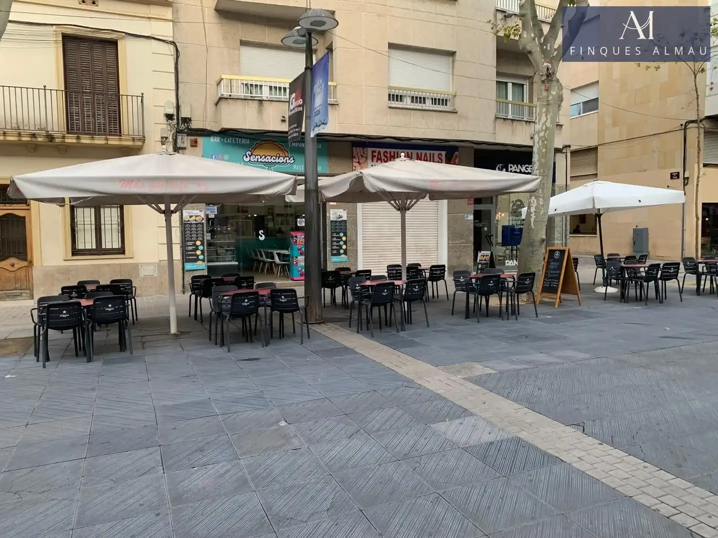 Local de alquiler en Vilanova i la Geltrú con Aire acondicionado y Amueblado