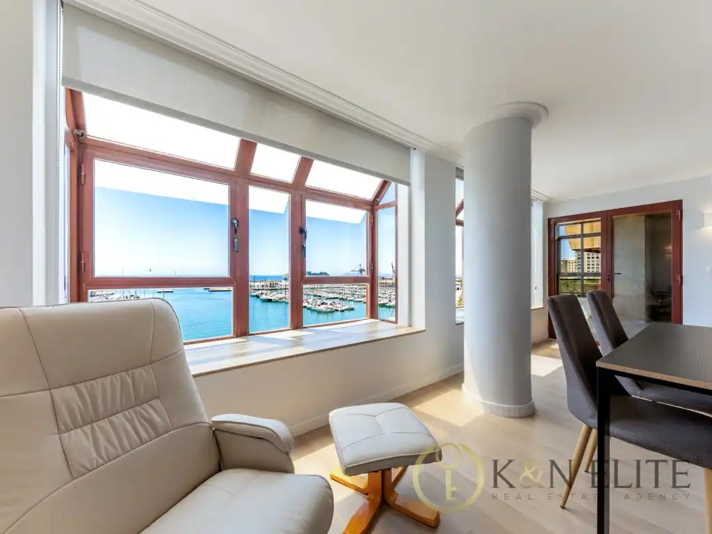 Attic for rent in Alicante / Alacant  with Air Conditioner and Terrace