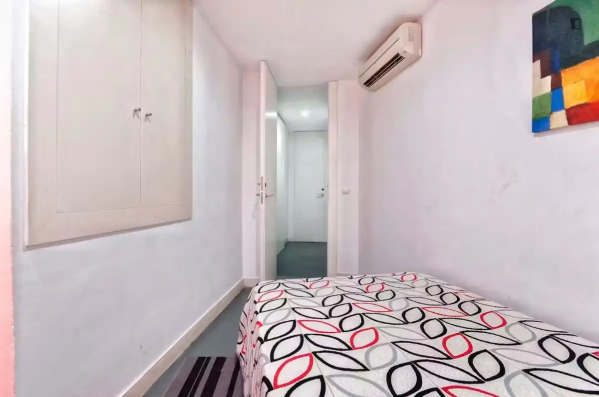 Habitación de Apartamento para compartir en Alicante / Alacant con Aire acondicionado, Calefacción y Amueblado