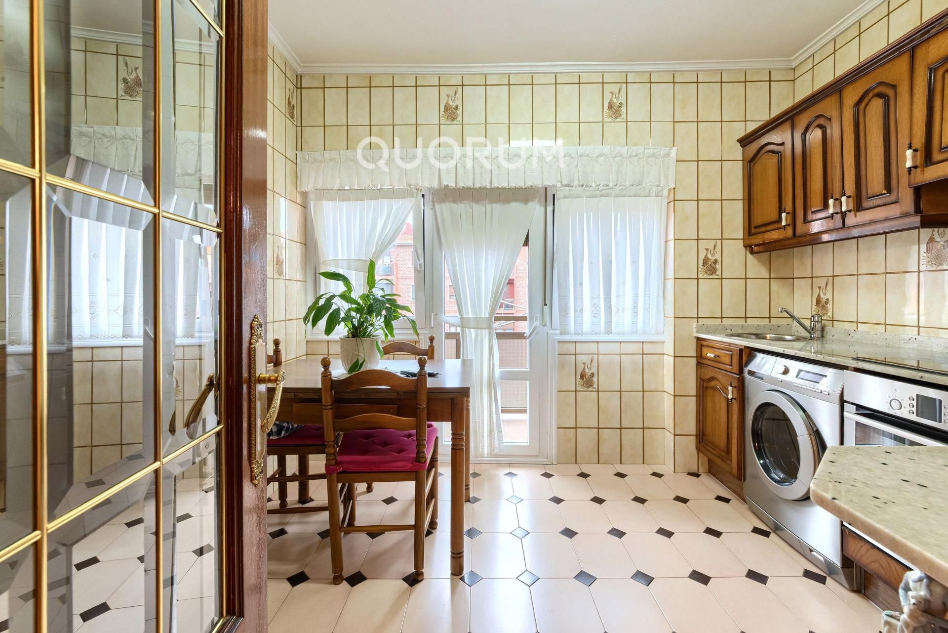 Kitchen of Flat for sale in Barakaldo   with Heating, Private garden and Terrace